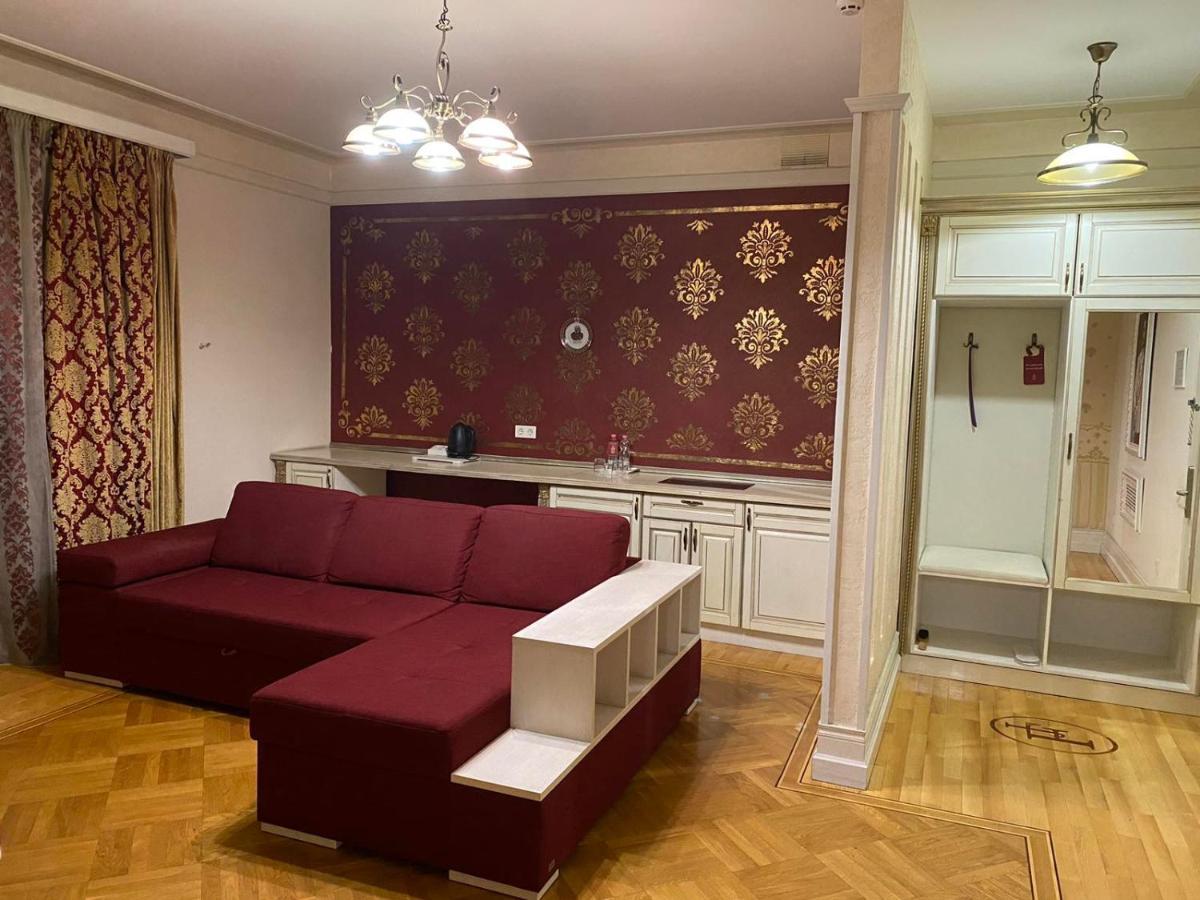 Fontush Boutique Hotel ايفانو - فرانكيفسك المظهر الخارجي الصورة